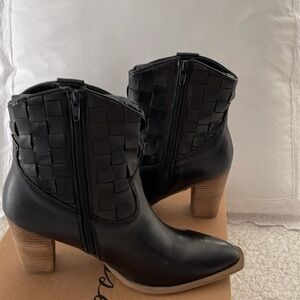 New Matisse western Booties